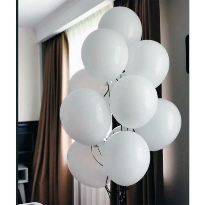 Фонтан шаров "Облако" в Архангельске