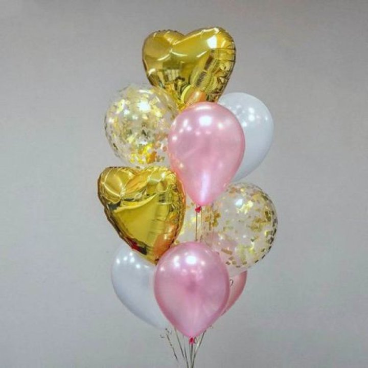 Облако шаров "Рози голд" в Архангельске