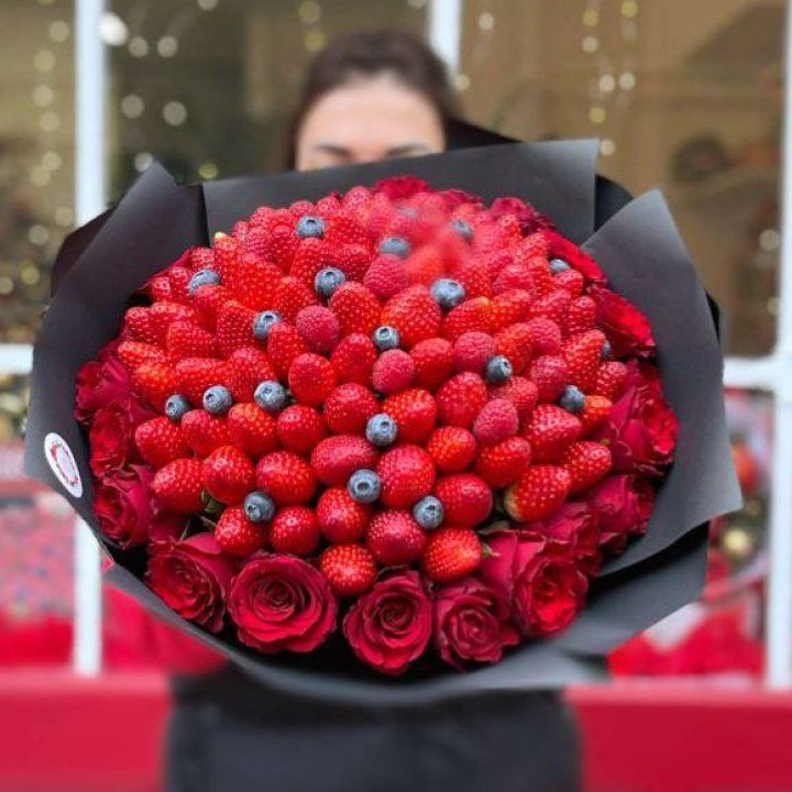 Клубничный бум №2 в Архангельске