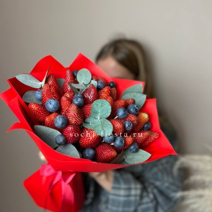 Клубничный бум №1 в Архангельске