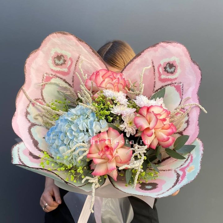 Дизайнерский букет бабочка №5 в Архангельске