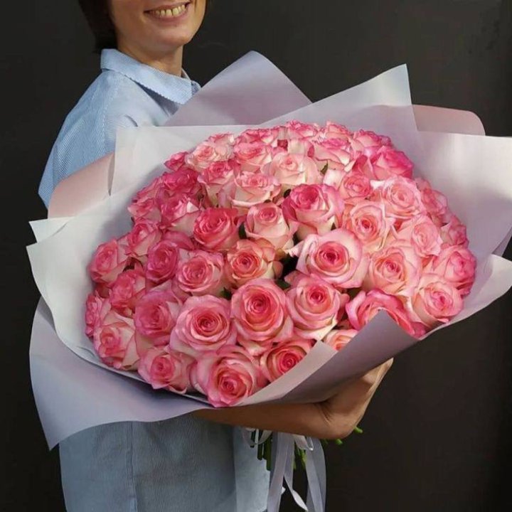 101 роза Джумилия в оформлении  в Архангельске