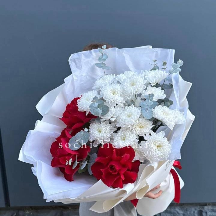 Дуо розы и хризантемы в Архангельске