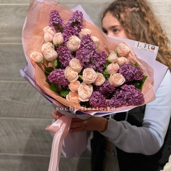 Букет "Лиловая весна" в Архангельске