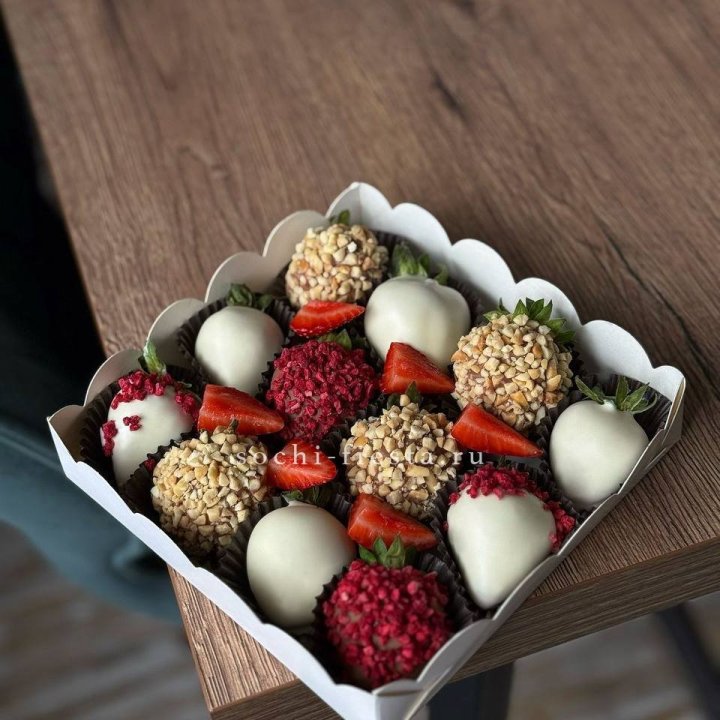 Клубника в шоколаде 12 ягод №2 в Архангельске