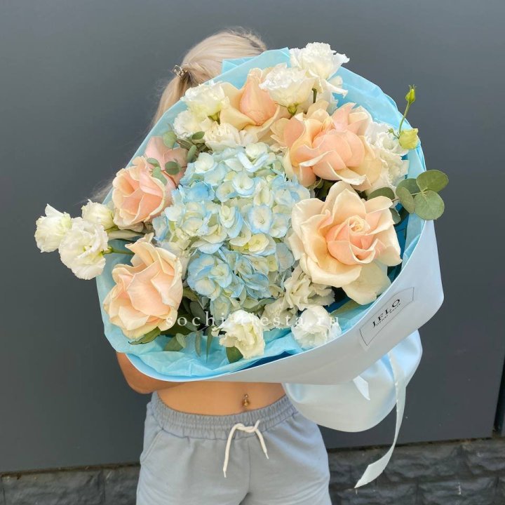 Сборный букет "Голубой закат" в Архангельске