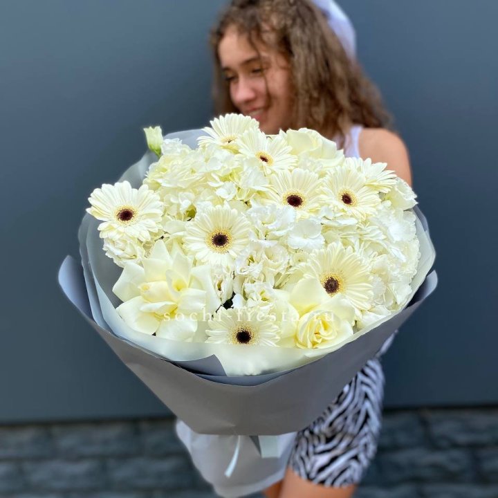  Букет "Вайт люксур" в Архангельске