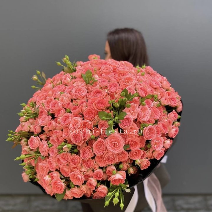 101 кустовая роза Барбадос в Архангельске