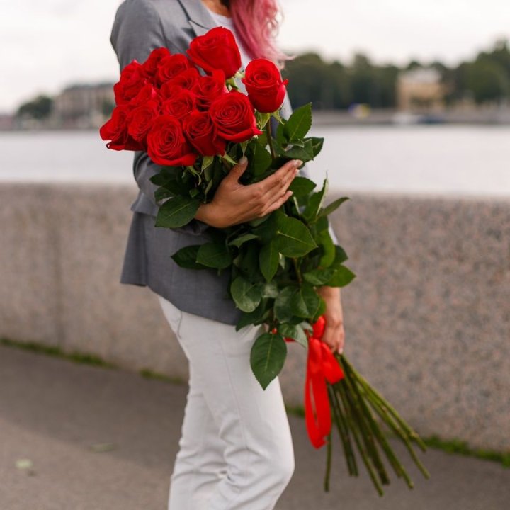 15 метровых голландских роз в Архангельске