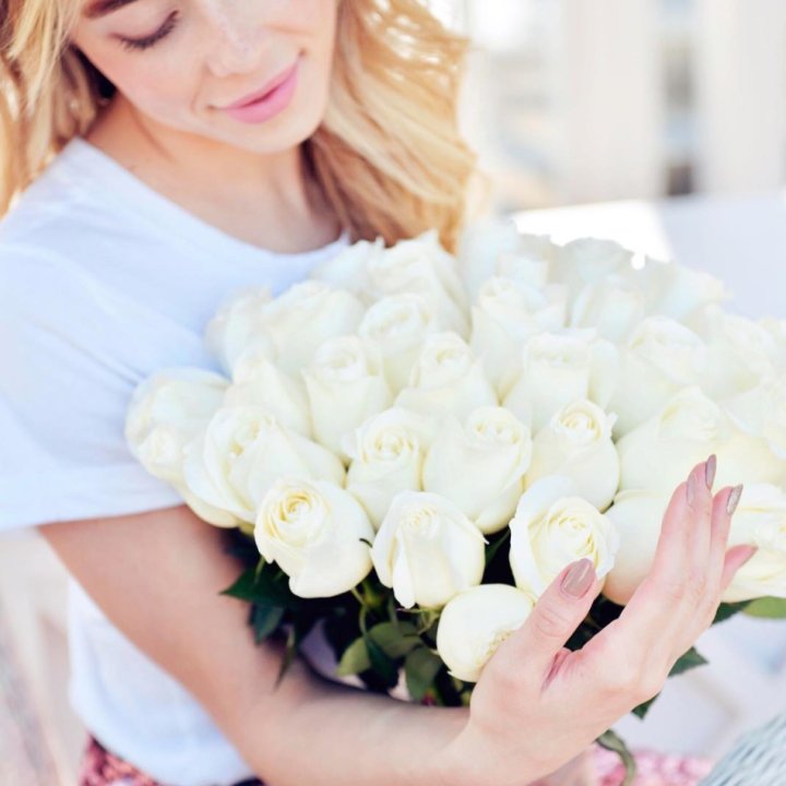 Букет высоких роз "Облака" в Архангельске