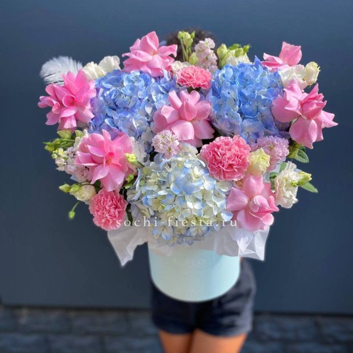 Коробка с цветами "Лемия" в Архангельске