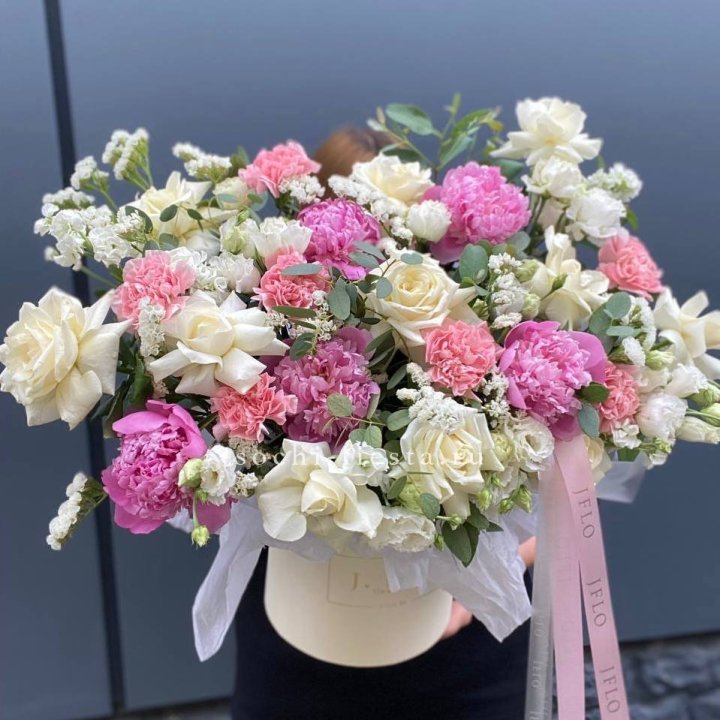 Дизайнерский бокс "Амор этерна" в Архангельске