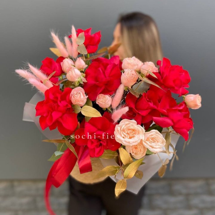 Джутовое кашпо "Любовь Лолиты" в Архангельске