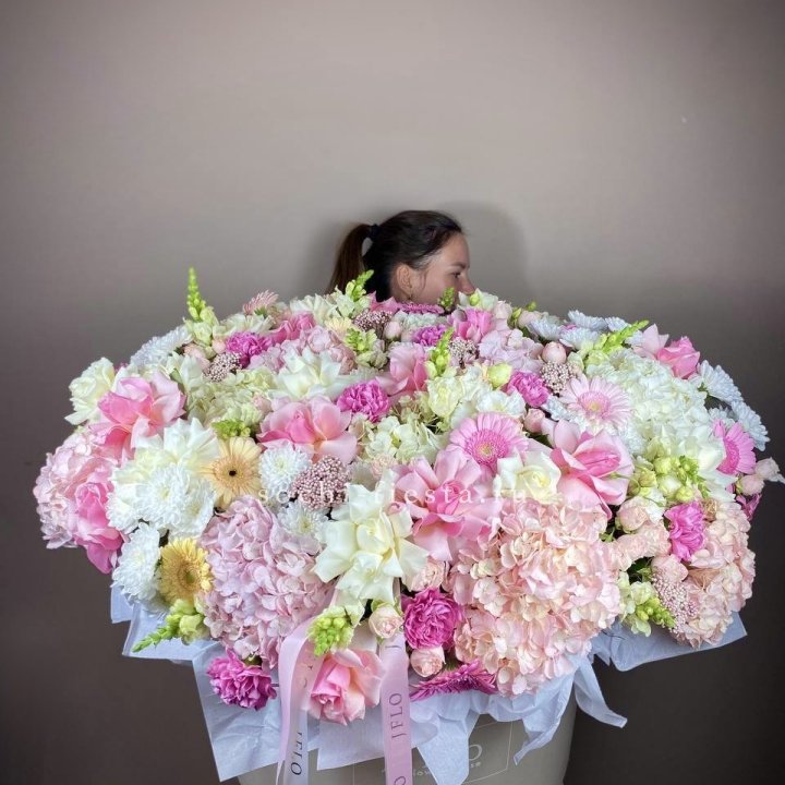 Корзина цветов «Рандеву» в Архангельске