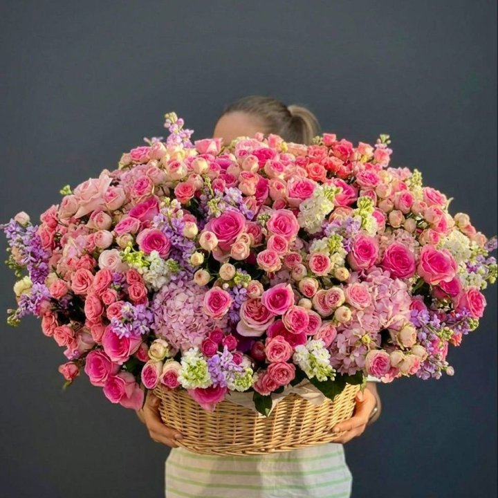 Цветочная корзина гигант №5 в Архангельске