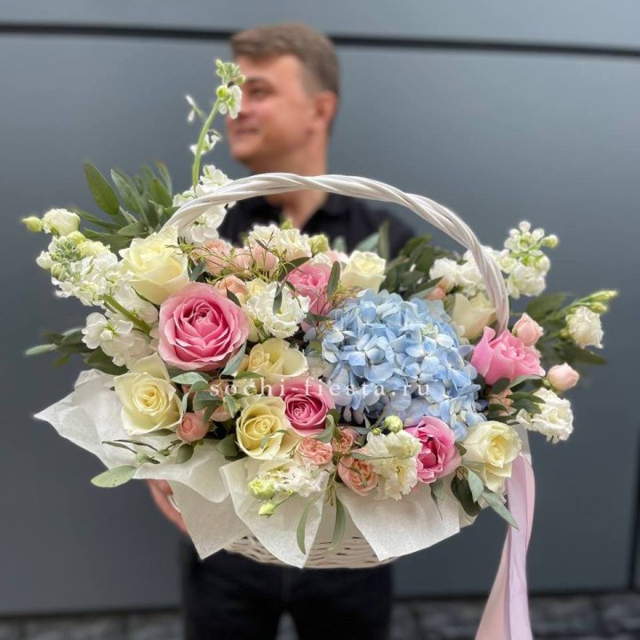 Авторская корзина "Аполинария" в Архангельске