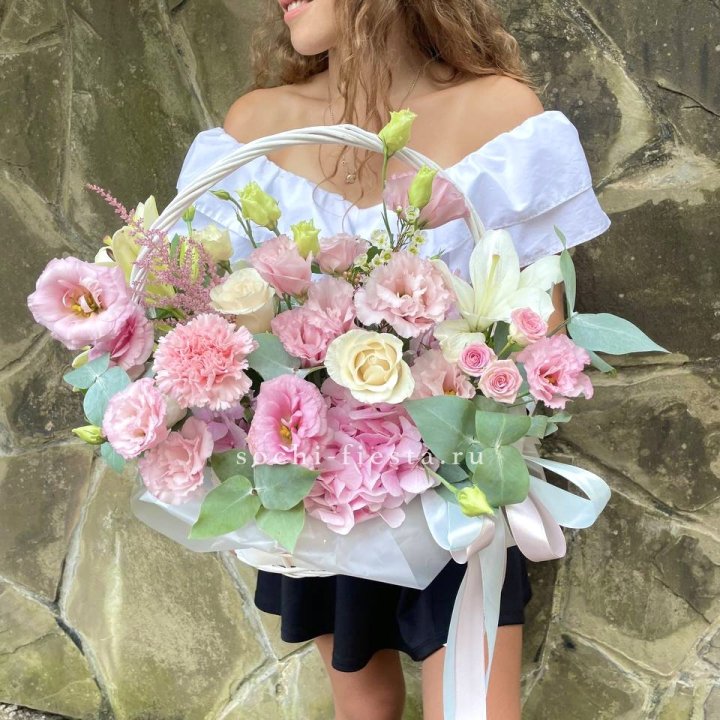 Авторская корзина "Миа" в Архангельске