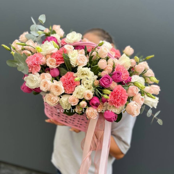 Цветочная корзина "Флоренция" в Архангельске