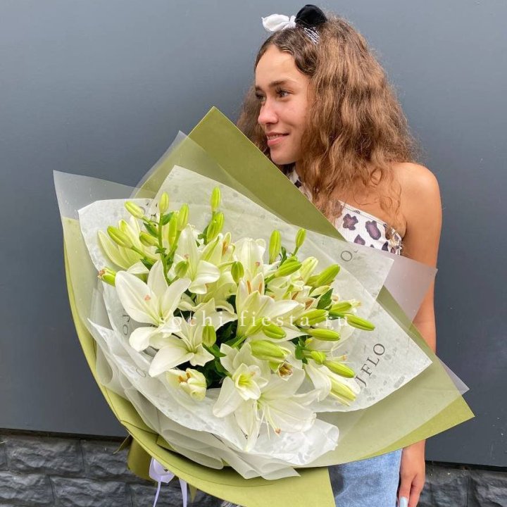 Букет  лилий "Изумруд" в Архангельске