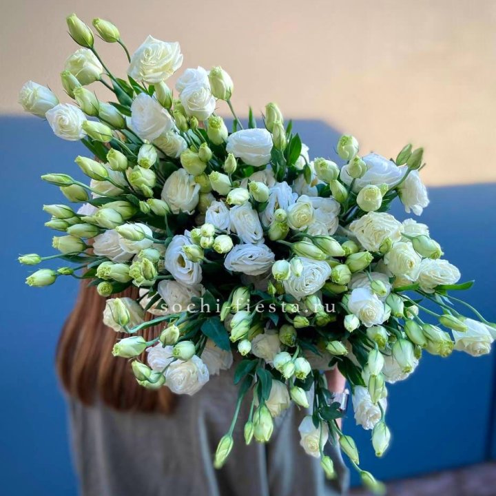 Охапка эустомы в Архангельске