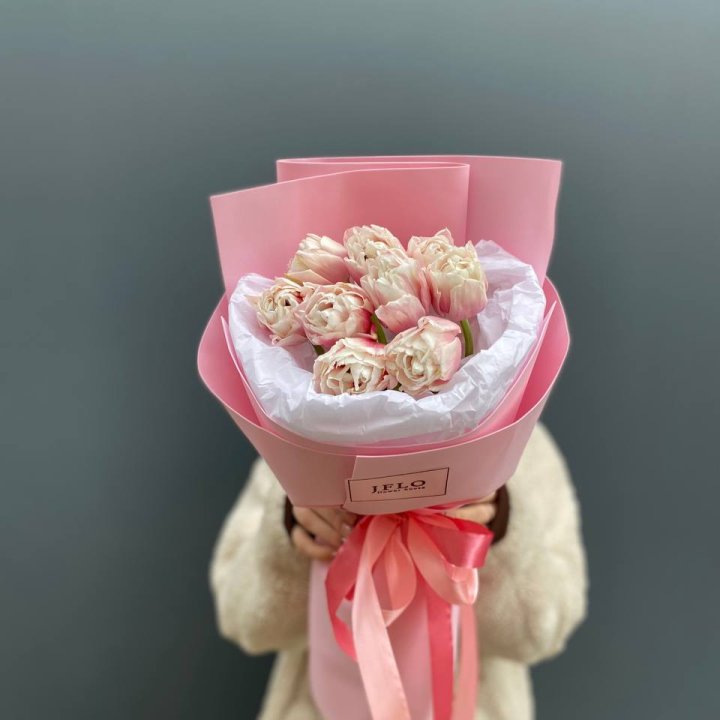 9 нежных тюльпанов в Архангельске