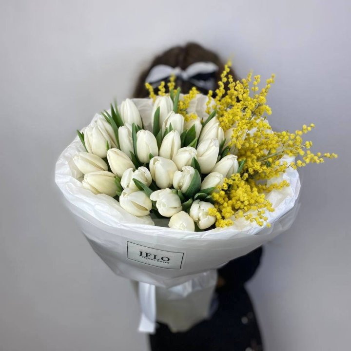 Дуо тюльпан и мимоза в Архангельске