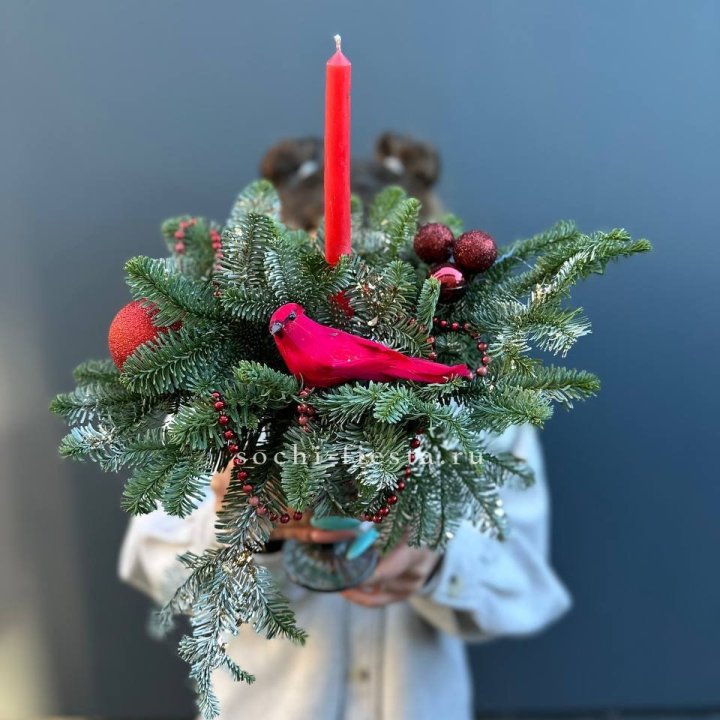 Новогодняя композиция в бокале в Архангельске