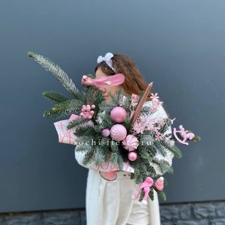 Композиция бокал розовый в Архангельске