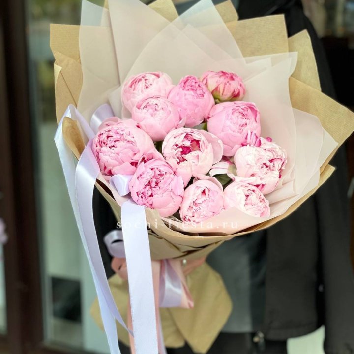 11 пионов в оформлении в Архангельске