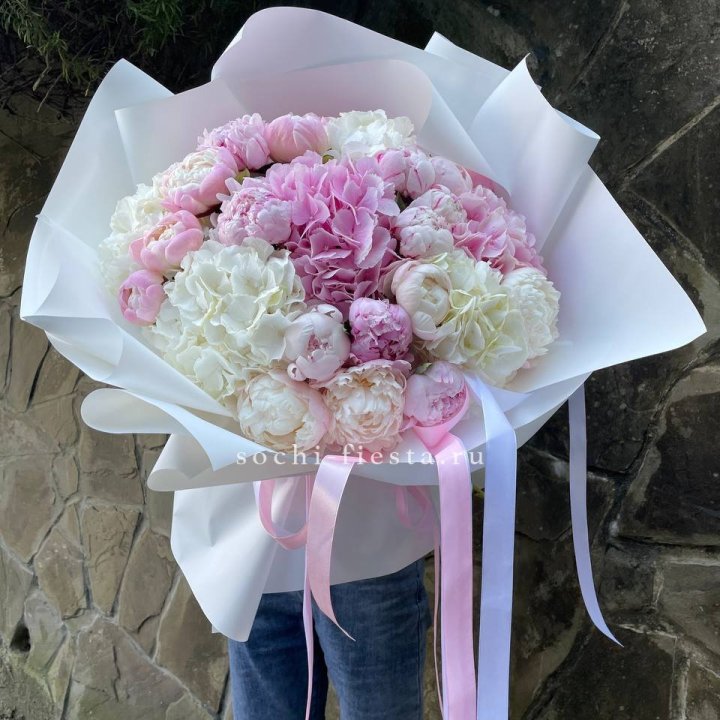 Букет "Пионы и Гортензии" в Архангельске
