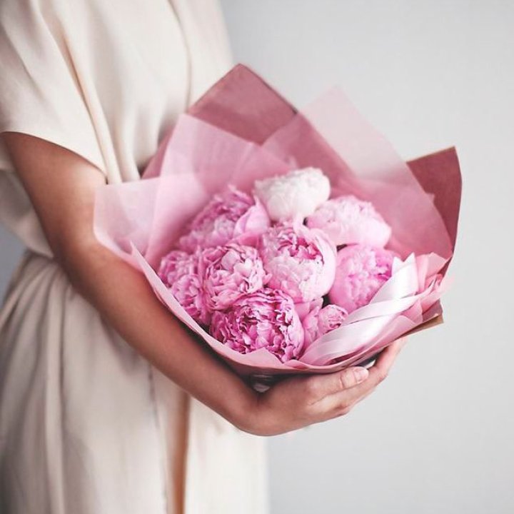 9 зефирных пионов в Архангельске