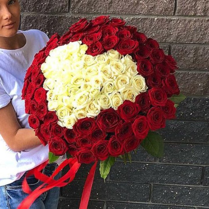 101 роза "Сердце" в Архангельске