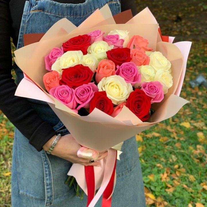 25 роз "Карусель" в Архангельске