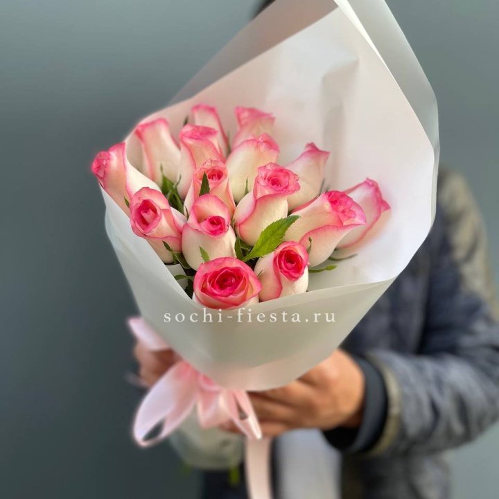 15 роз "Джумилия" в Архангельске