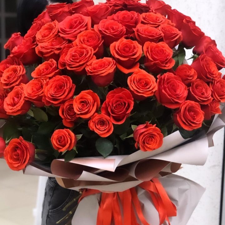 Букет высоких эквадорских роз  в Архангельске