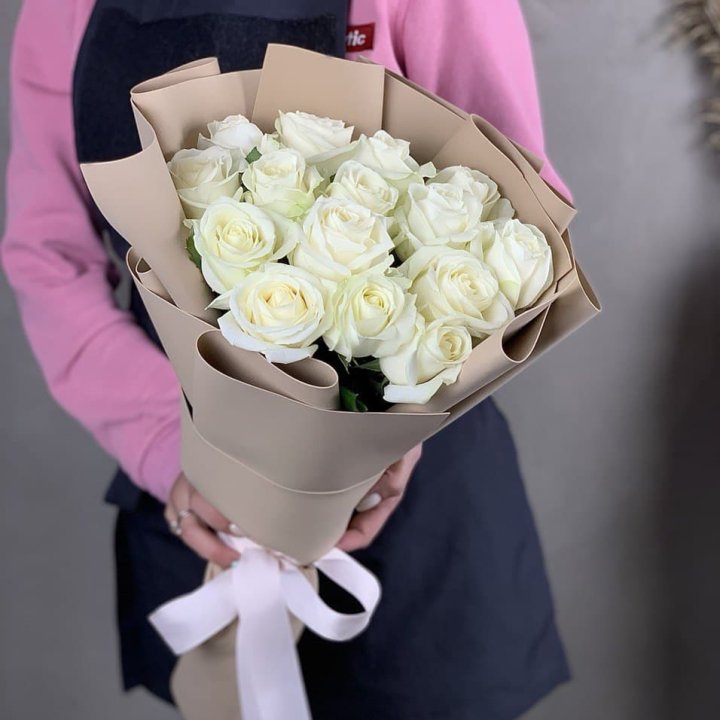 15 белых роз миракли в Архангельске