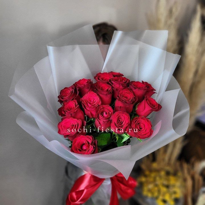 17 красных роз "Нет времени ждать" в Архангельске
