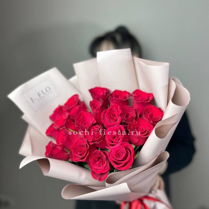 21 красная роза  в Архангельске