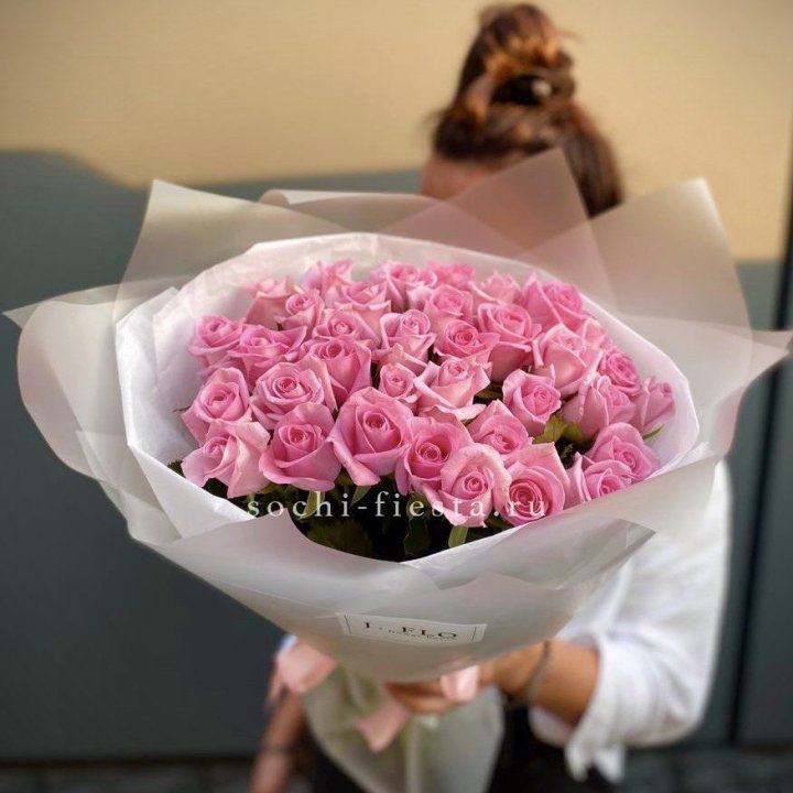 Букет розовых роз  в Архангельске