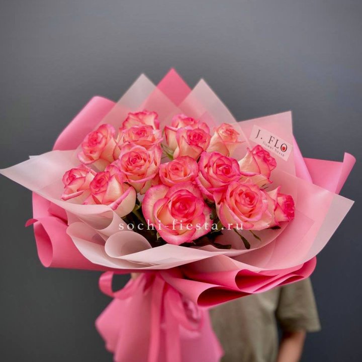 15 роз "Джумилия" в Архангельске