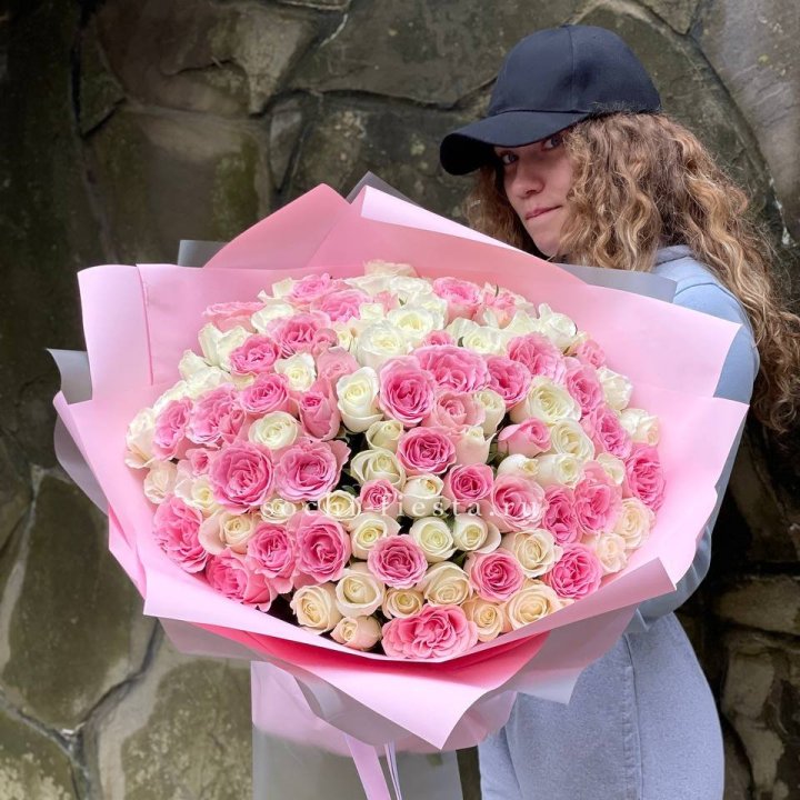 101 роза Миксбери в Архангельске