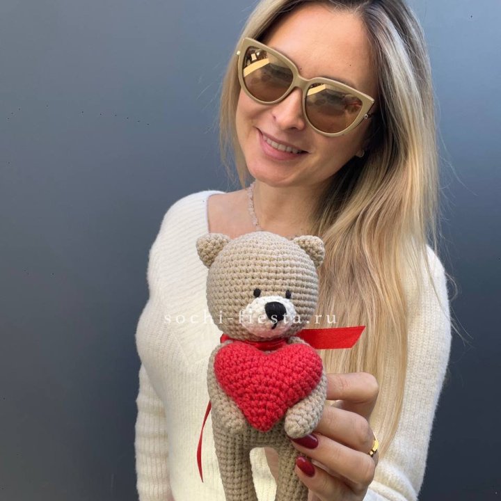Мишка с сердцем ручной работы в Архангельске