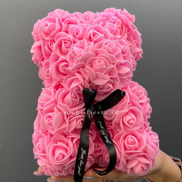 Игрушка медведь из розовых роз в Архангельске