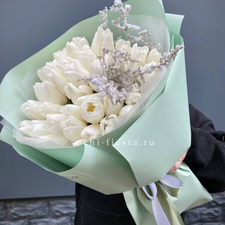 Букет белых тюльпанов "Бьянко" в Архангельске