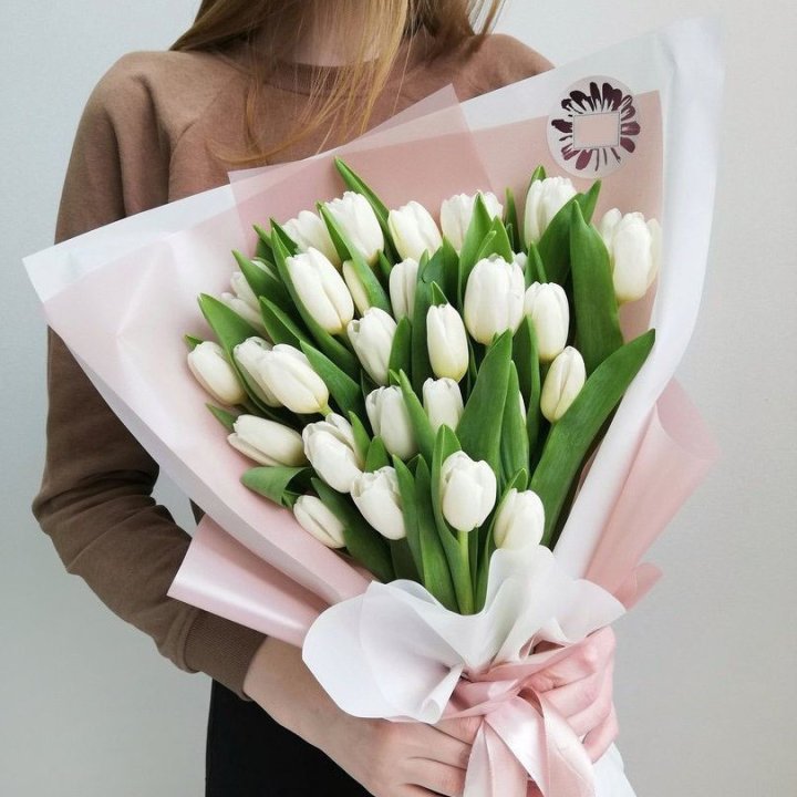 Букет белых тюльпанов "Моника" в Архангельске