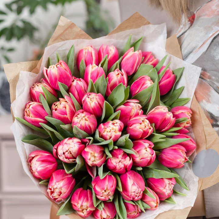 Букет пионовидных тюльпанов в Архангельске