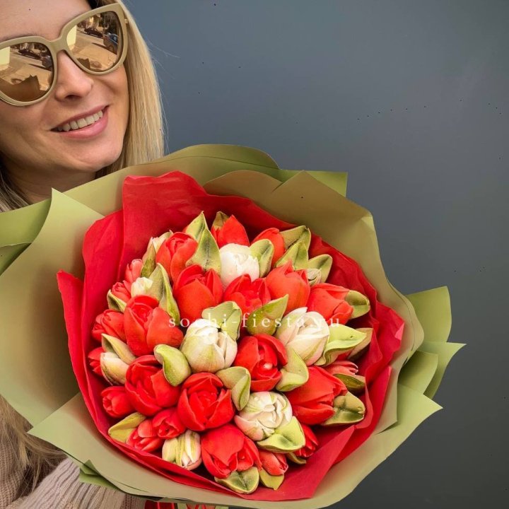 Зефирный букет из тюльпанов в Архангельске